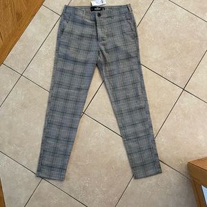 Hollister 28 x 30 pants